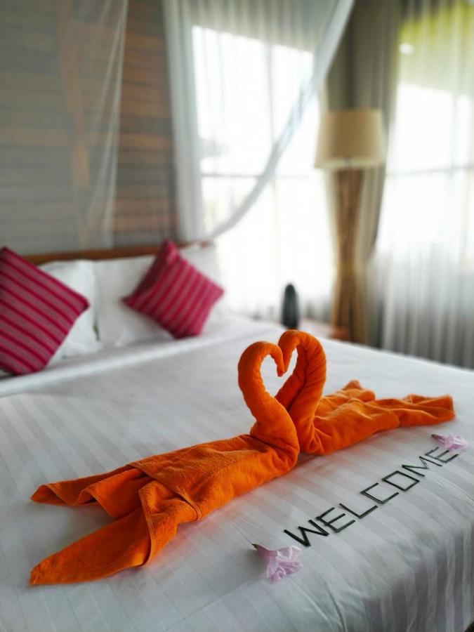 Marind Dive Eco Resort Waha Exterior foto